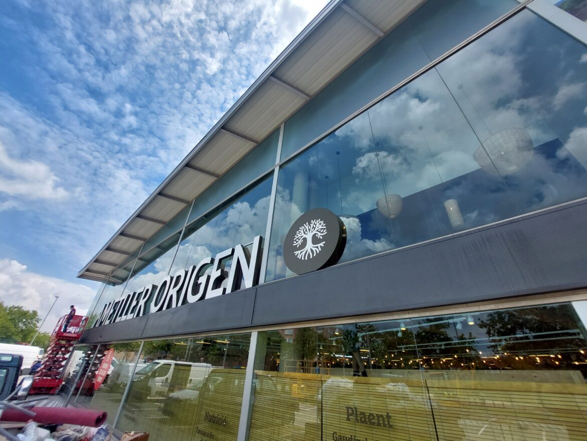 Nueva apertura supermercado Ametller Origen Castellar del Vallès